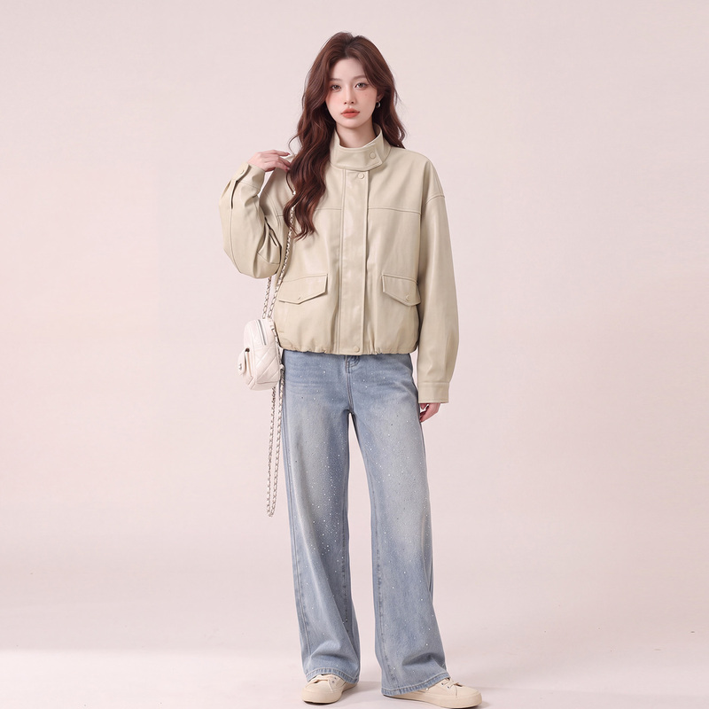 Apricot-Colored High-End Stand-Collar Pu Leather Jacket for Petite Women, 2026 Autumn New Korean Style Casual Jacket with a Relaxed Vibe Apricot-Colored High-End Stand-Collar Pu Leather Jacket for Petite Women, 2026 Autumn New Korean Style Casual Jacket with a Relaxed Vibe