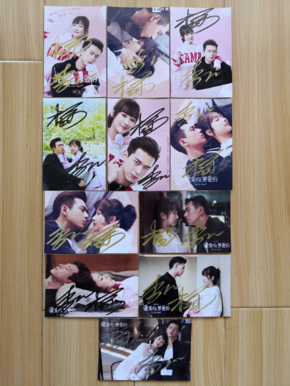 1 New Li now Yang Zi signature photo Yang Zi Li now autographed photo frame a variety of optional
