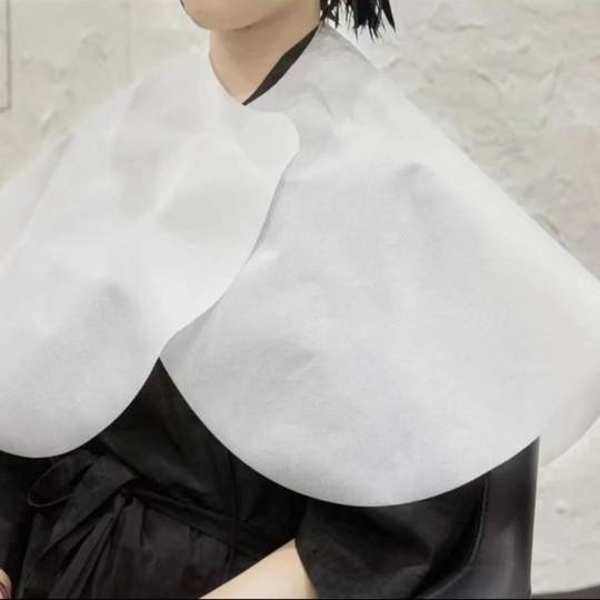 Y18一次性网红围布披肩加厚加长宽型AA级无纺布SWANK同款100张