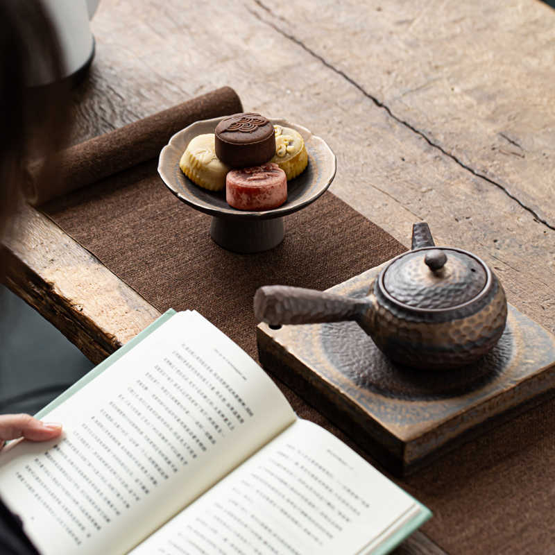 Creative snack dried fruit tray was tall fruit bowl coarse pottery Japanese ceramic restoring ancient ways furnishing articles tea tray tea accessories