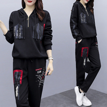 Large size womens clothing 2021 spring new womens casual sports suit Fat sister age reduction shows thin foreign style two-piece set