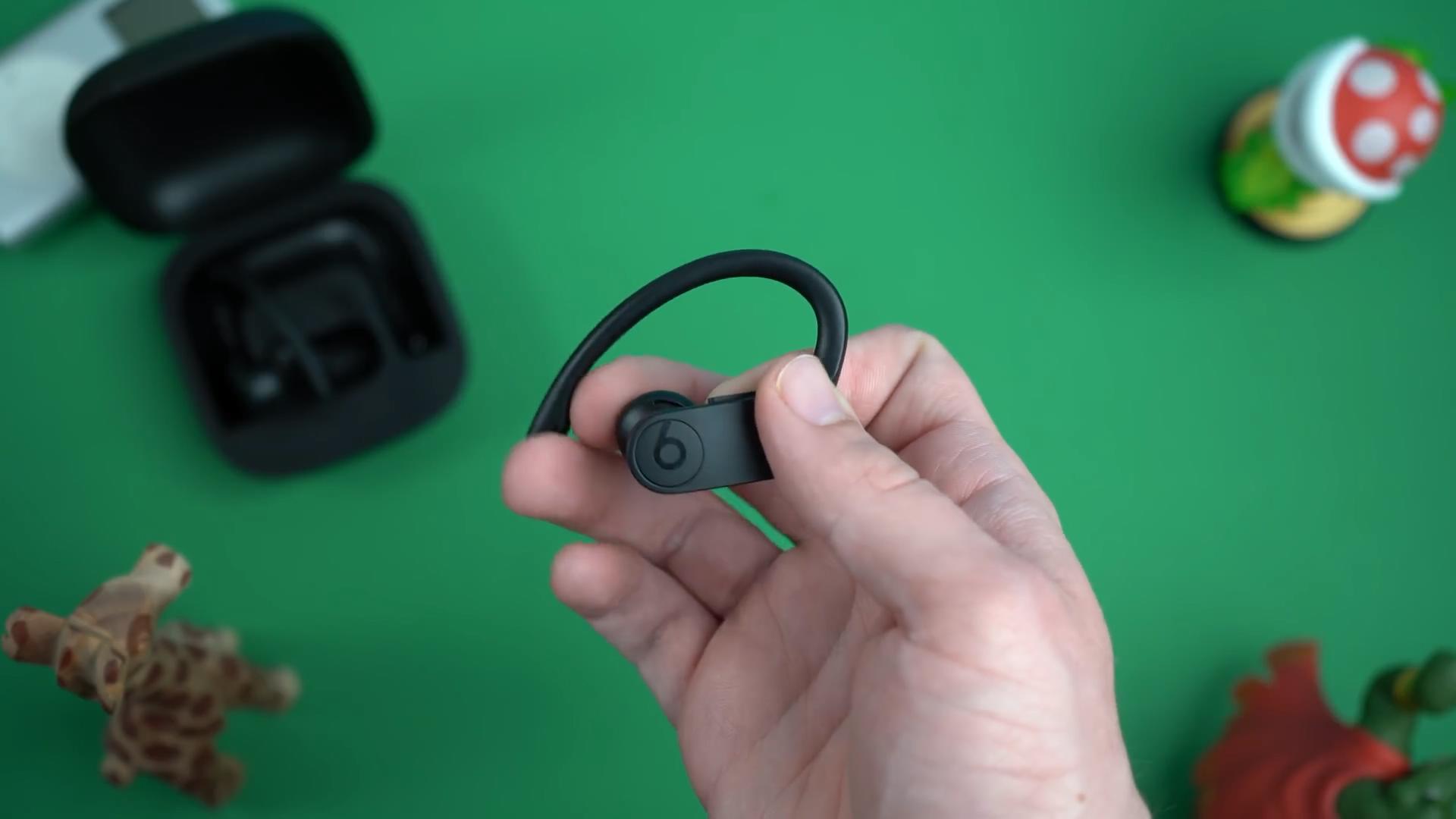 上手Powerbeats Pro，强