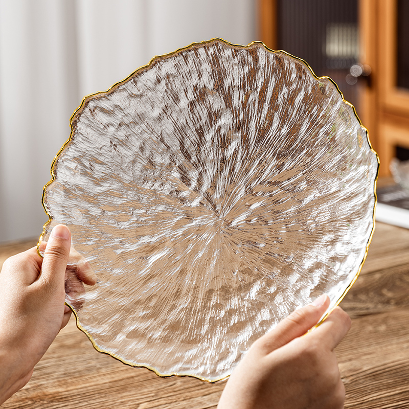 Glass Fruit Plate, Light Luxury, High-End, Suitable for Home Use in the Living Room Coffee Table, with a Sophisticated Feel, Crystal Exquisite Candy and Snack Display Basket