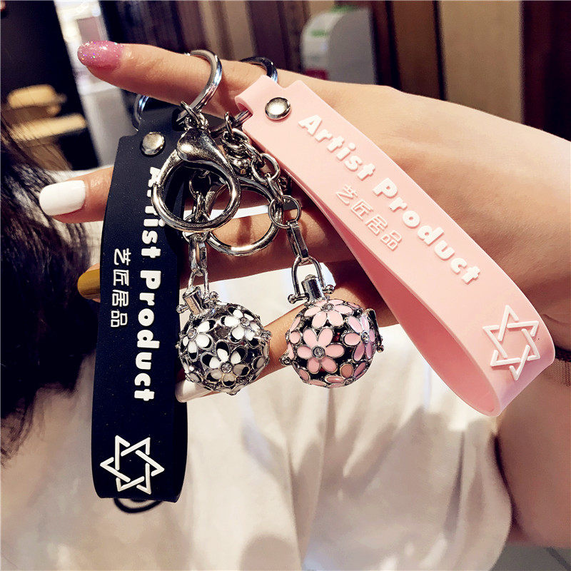 Inwind Japan's goalkeeper key hanging decoration Japan-ROK key button Blessing Bell bell Key ring Ring lovers' Bag Hanging Accessories