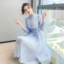  Blue shirt dress autumn 2021 new long-sleeved age-reducing spring and autumn striped chiffon long skirt womens autumn