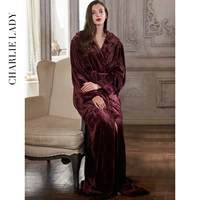 Женская вино красное