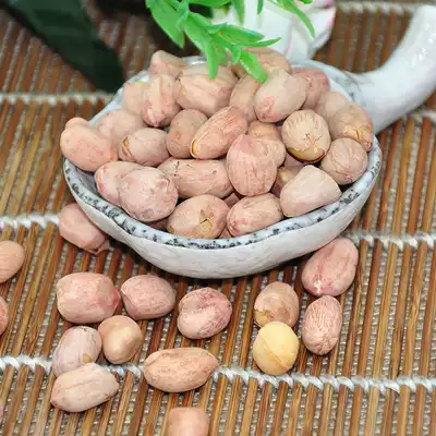 New multi-flavored five-spice baked peanuts, snacks, fried nuts, bulk hotel wine