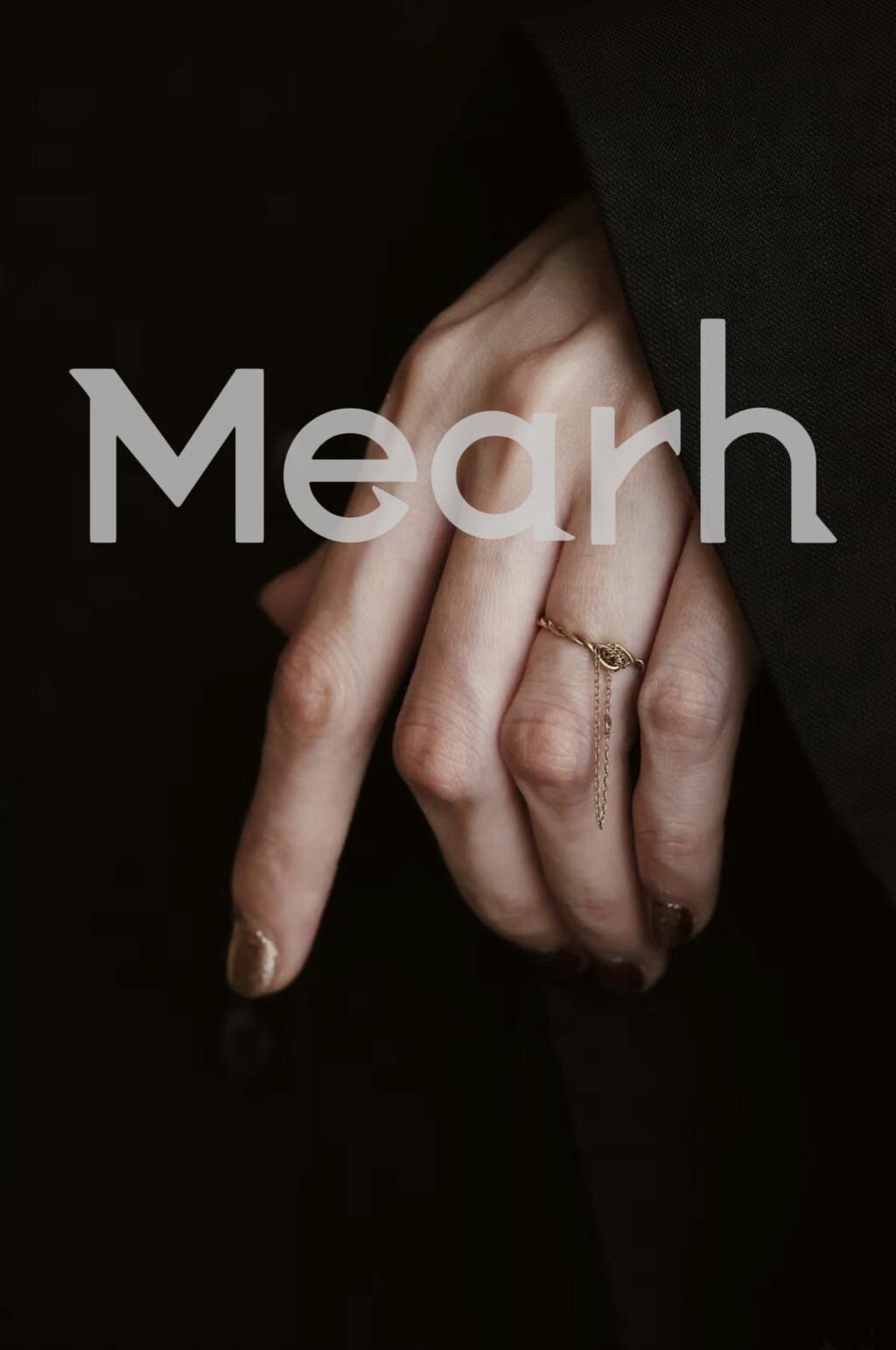 莓拉饰品Merah的LOGO