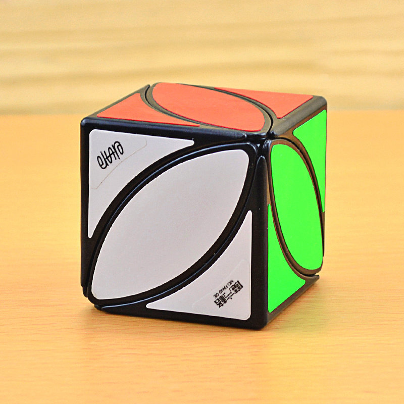 Three-color suitable for fun cubes early education leaf Rubik's Cube gift Maple Leaf Basic Kindergarten Alien Beginners