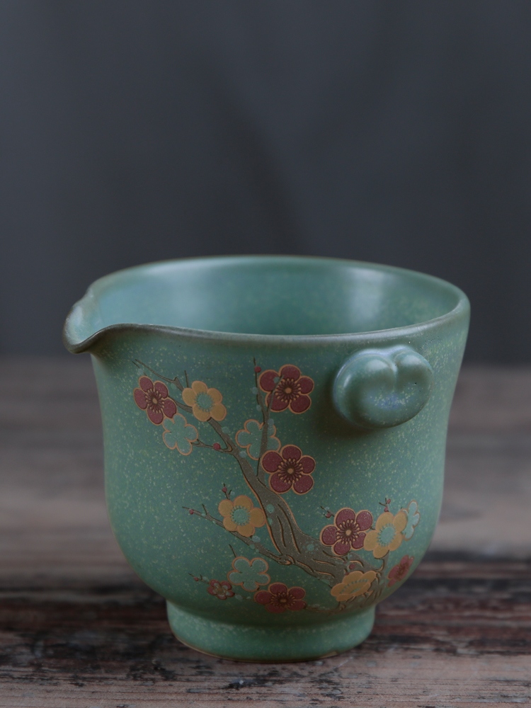Copy the contracted cup upset kongfu tea sea points exchanger with the ceramics fair and all accessories household retro atmosphere