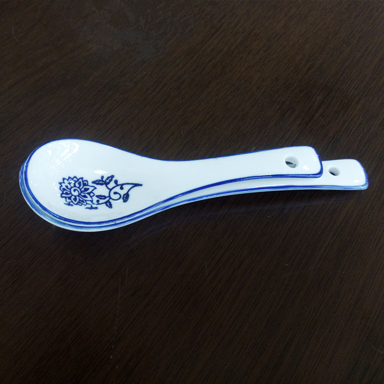 Spoon household spoons in lanzhou long handle blue hand - made porcelain Spoon bag mail size 30 Spoon noodles rice ladle