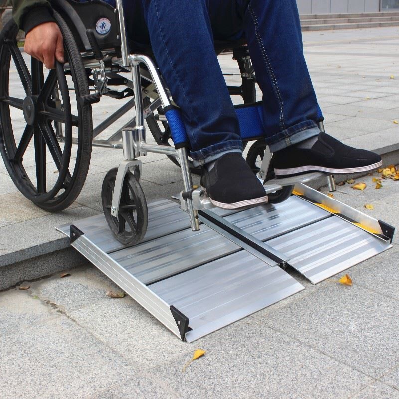 2018 portable non-slip electric car locomotive wheelchair stage auxiliary ramp stairs transport loading springboard