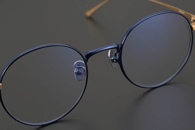 Aimee Unisex Full Rim Round Titanium Eyeglasses - Image 5