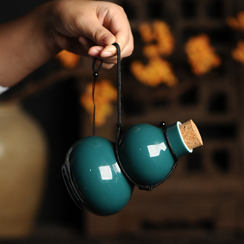 Imitation ancient wind hyacinth wine jug sealed Chinese domestic ceramic half a catty 8 two white yellow wine empty wine bottle of wine