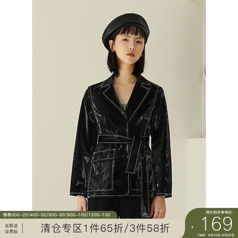 The small - sized red suit coat woman 2021 Spring Fashion New Leisure Fashion Black Chic Little suit woman