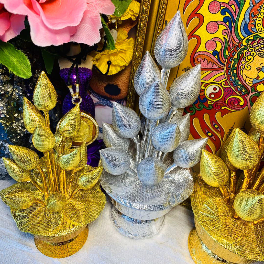 Thailand Recruiting Gold, Silver and Bud Supplies Handmade Buddha Pai Buddha Statue Recruiting Buddha Garland Furniture