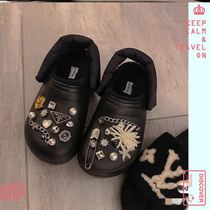Dongle Shoes Accessories Diy Water Drill Accessories Thick Bottom Small Red Book Cross pearl flowers Decorative Retro Pins Chain