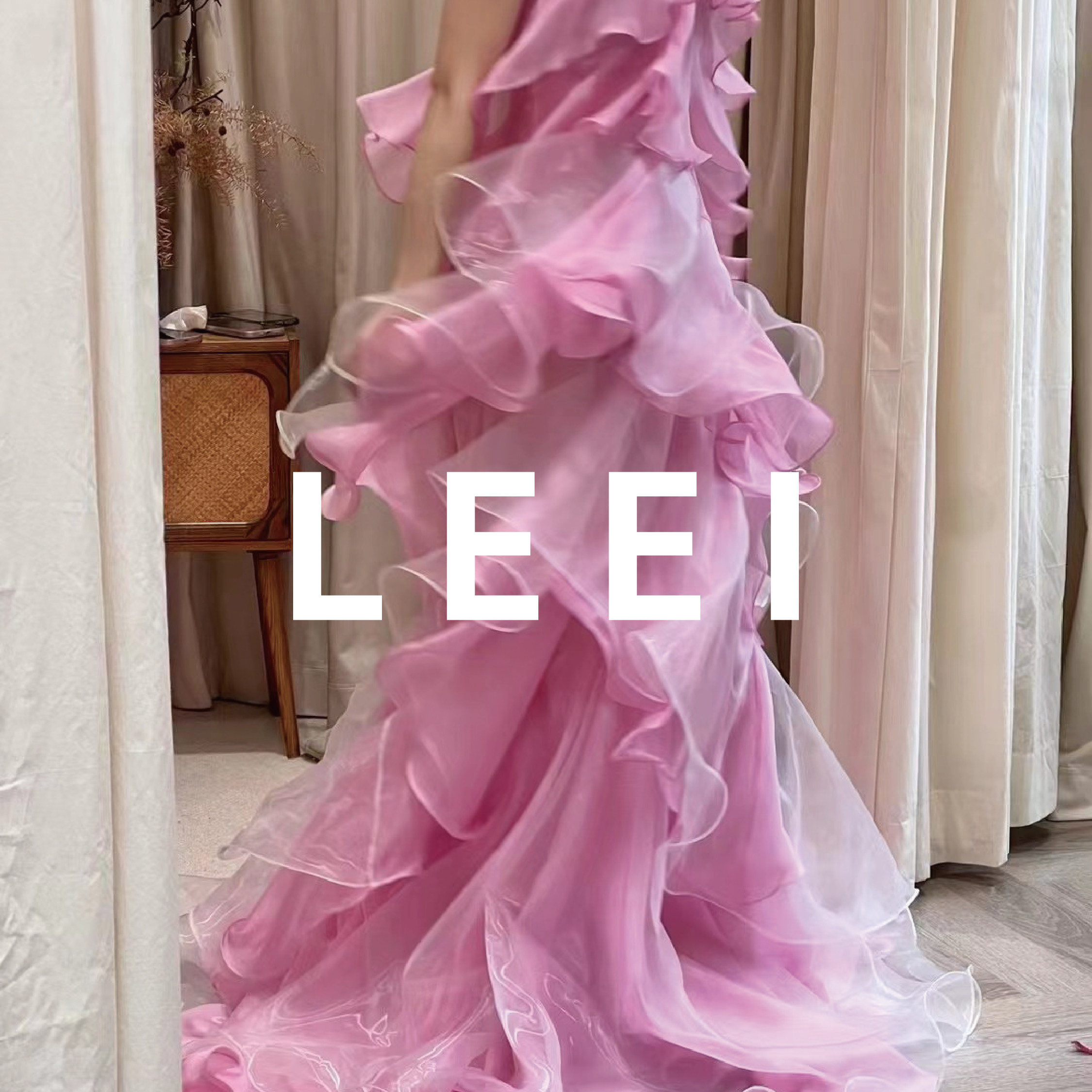 里物 LEEI