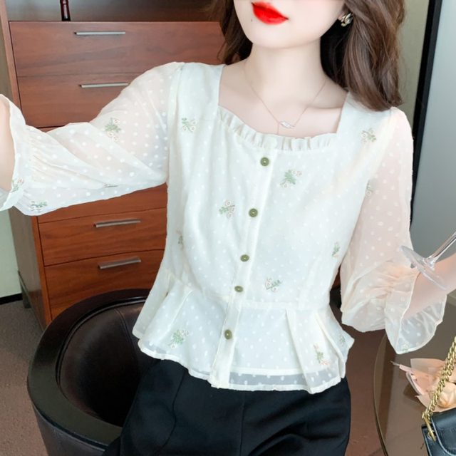 Fashion temperament embroidery waist slimming three-quarter sleeve shirt 2022 autumn new gentle sweet chiffon top women