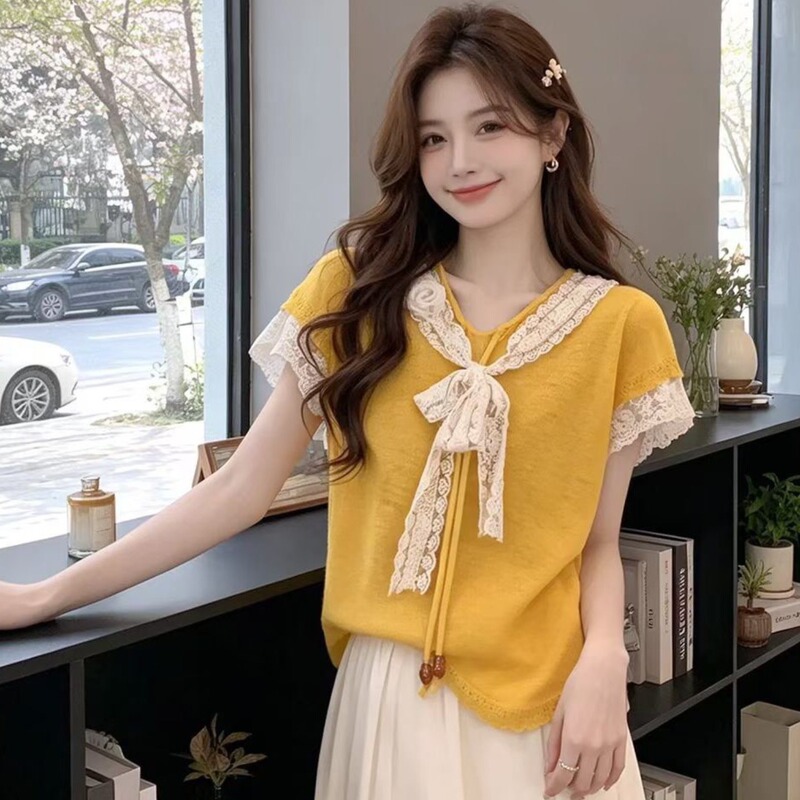 Korean Sweet Style Yellow Age-Reducing Lace Splicing Tie-Up Short-Sleeved T-Shirt with a Versatile Design and Thin Knit Top