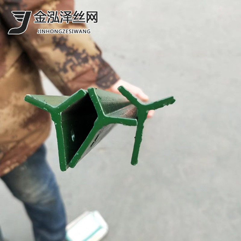 Column Y Shaped Column Hook Flower Mesh Fixed Pile Pull Stud Breeding Guard Rail Stadium Outdoor Orchard Park Site Wall