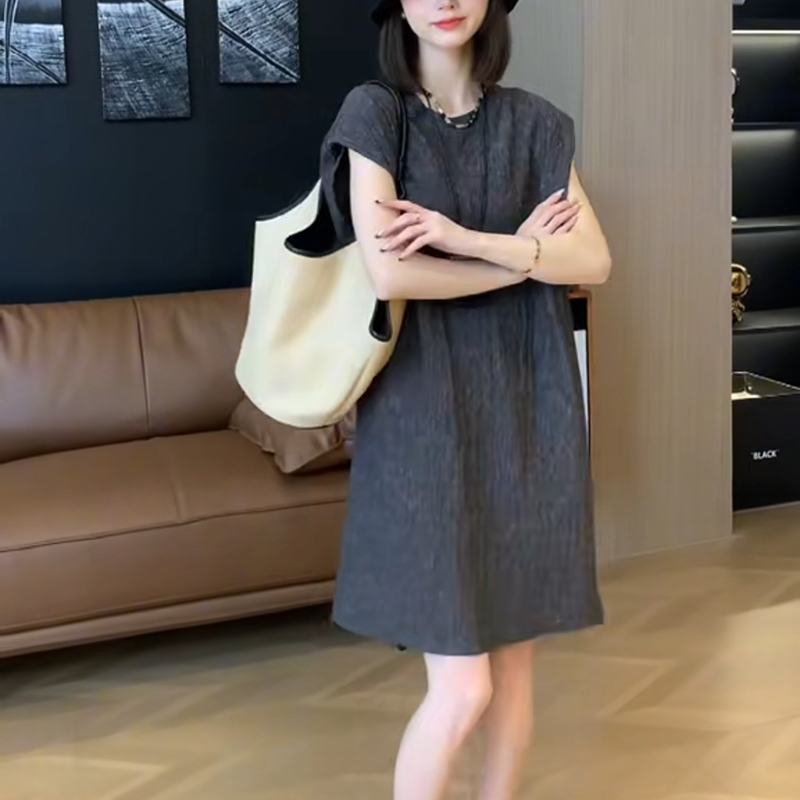 European Goods 2026 Summer New Sleeveless Padded Shoulder Dress for Women, Loose Casual Round Neck Slimming Flutter Sleeve T-Shirt Dress
