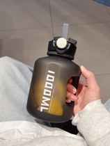 Large bucket of water glass tons of barrels cute 1000 ml suction for girls Big belly cup mens cool water glasses portable big measure