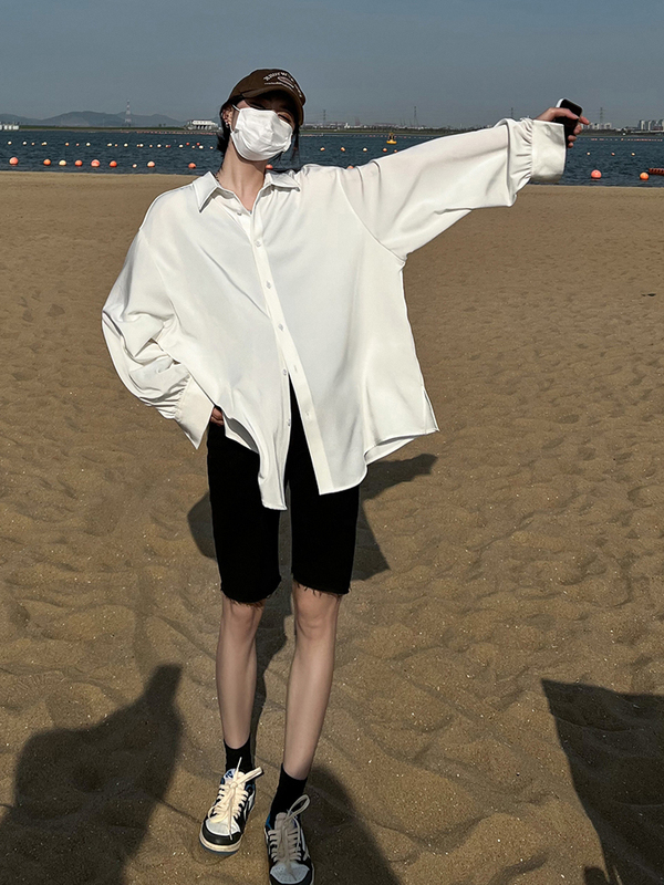 White Shirt for Women, Spring and Summer, Silky Satin Cardigan Top, Stylish Anti-Wrinkle Shirt, Ice Silk Chiffon Sun Protection Jacket