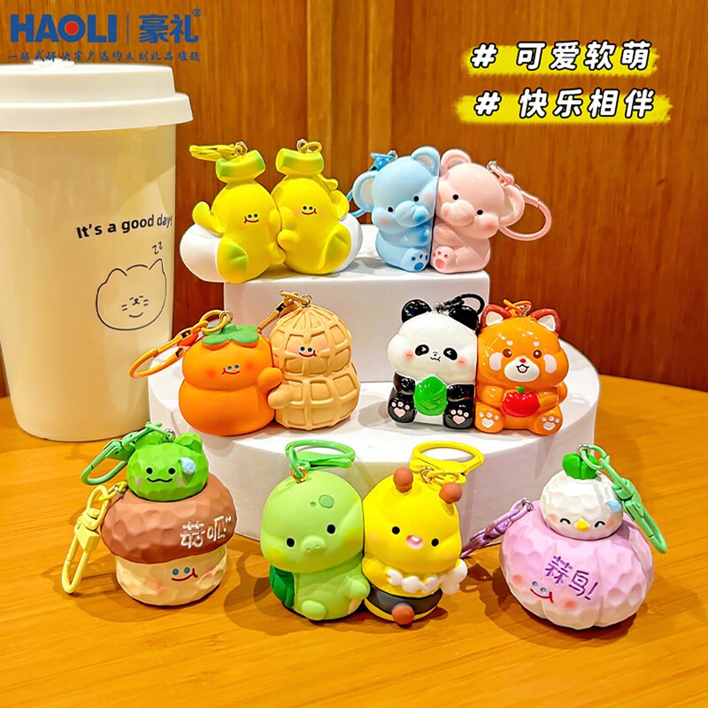 Turtle and Bee Magnetic Stickers Keychain Soft Cute Turtle and Bee Doll Pendant Gift for Best Friend Bag Decoration Holiday Gift