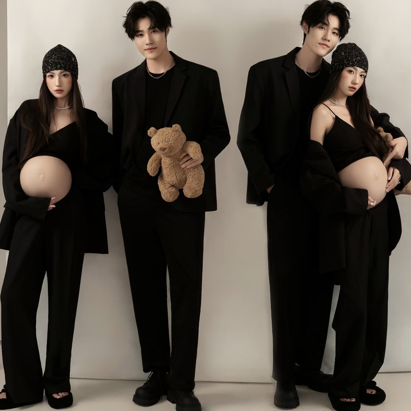 Photo Studio Couple and Pregnant Women Photography Outfits: Black Suit Set with a High-End Minimalist Style for Pregnant Moms' Belly Photos Photo Studio Couple and Pregnant Women Photography Outfits: Black Suit Set with a High-End Minimalist Style for Pregnant Moms' Belly Photos