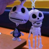 Holiday toys small gifts giveaways pull wire skull rack Halloween small pendant small gift backpack pendant small toy