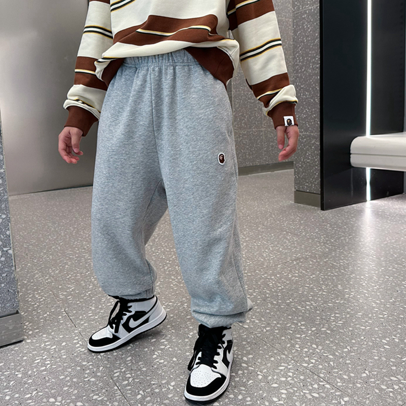 Japanese Trendy Brand Bapekids Autumn New Embroidered Ape Sweatpants Pure Cotton Medium and Large Children's Sports Casual Long Pants Japanese Trendy Brand Bapekids Autumn New Embroidered Ape Sweatpants Pure Cotton Medium and Large Children's Sports Casual Long Pants