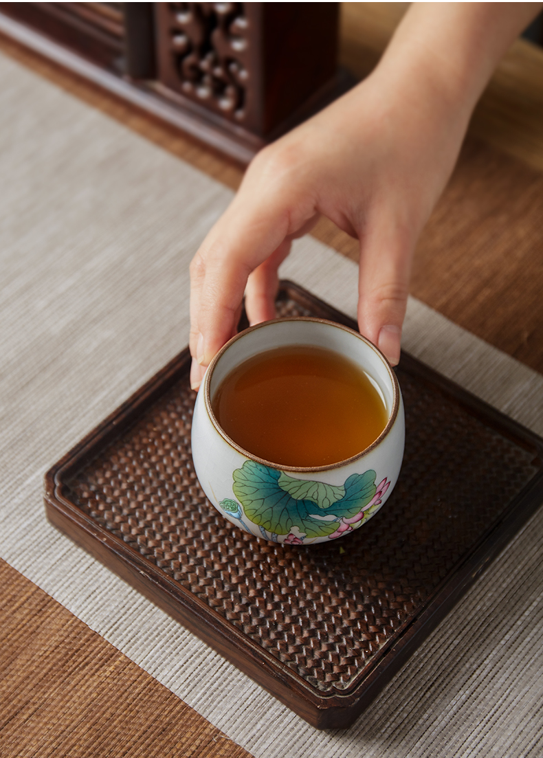 Shot incarnate the jingdezhen ceramic your up hand - made lotus piece of CPU kung fu tea set personal single CPU master cup of tea