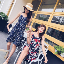 Summer thin elegant wind 2020 new Platycodon grandiflorum a-shaped beach skirt floral chiffon suspenders dress Super fairy