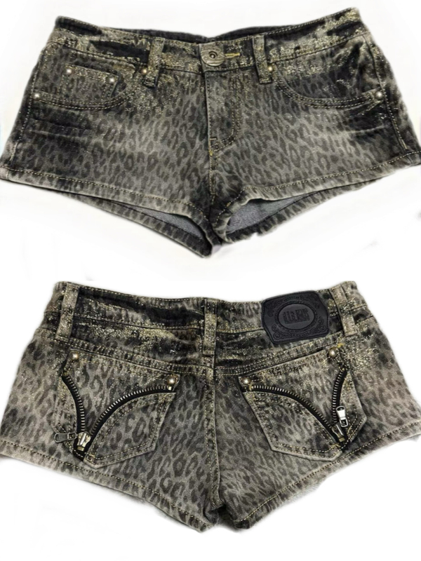 (Good Night) in Stock D.I.A Zipper Elastic Leopard Print Denim Shorts (Good Night) in Stock D.I.A Zipper Elastic Leopard Print Denim Shorts