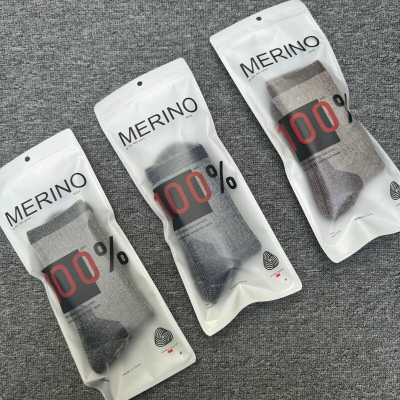 100% Merino Wool Socks, Thick Terry Towel Socks, Outdoor Sports Hiking and Skiing Socks for Men and Women, Mid-Calf Socks 100% Merino Wool Socks, Thick Terry Towel Socks, Outdoor Sports Hiking and Skiing Socks for Men and Women, Mid-Calf Socks