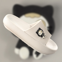 2021 new slippers men's thick bottom fashion wear personality home non-slip soft bottom outdoor beach shoes sandals trend