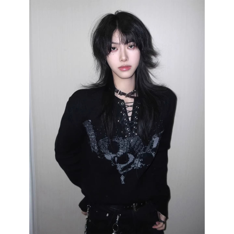 Y2K Subculture Black Long-Sleeve T-Shirt for Women, Spring Slim-Fit Henry Collar Inner Layer Knit Top, Visual Style Y2K Subculture Black Long-Sleeve T-Shirt for Women, Spring Slim-Fit Henry Collar Inner Layer Knit Top, Visual Style