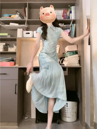 New Chinese dress for women 2025 summer new Xiangyunsha modified cheongsam skirt temperament slim Chinese style long skirt