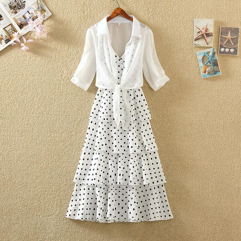 2020 new snow spinning cake dresses Summer chants Skirt Polo Dot Seaside beach Skirt Beach Skirt Woman's Back to the Sea