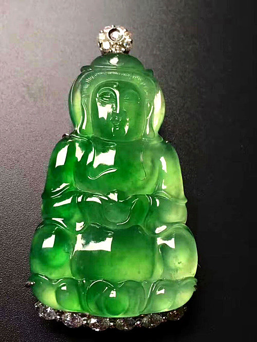 Natural Burmese old pit a goods Jinyang green ice jade pendant high-end Jade Buddha Guanyin jade pendant for men and women