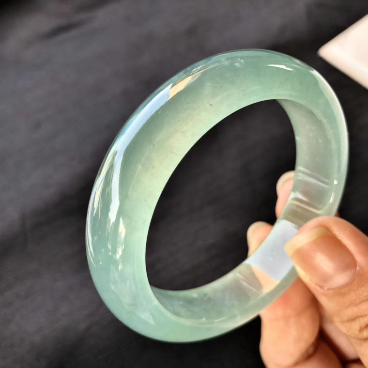 Natural Burmese jadeite jade bracelet ice species floating flower glass species round bar Qingshui imperial concubine jadeite bracelet pendant with certificate