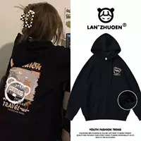 Pluffy Black Seaside Vacation_kb