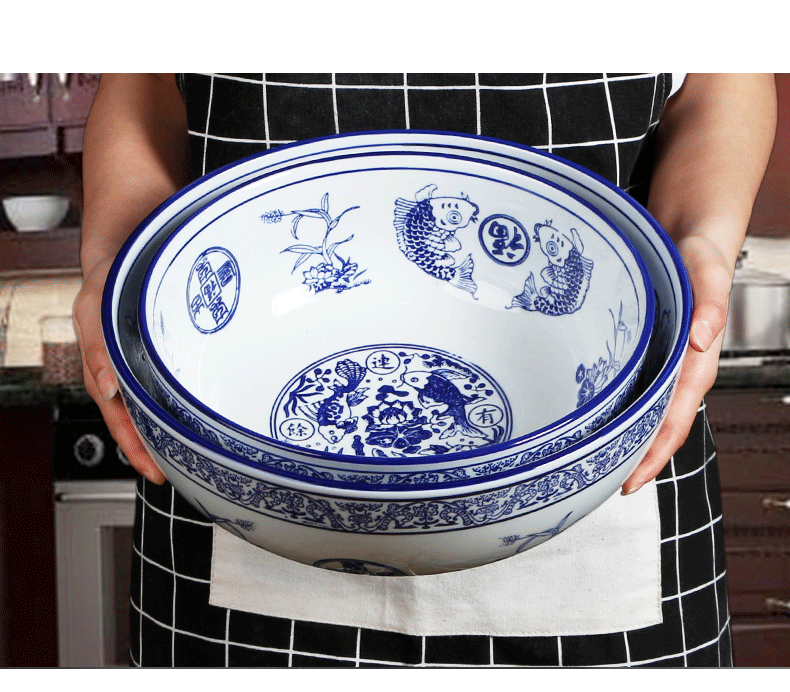 Large bowl of very Large heavy household ceramic bowl of blue and white fish soup bowl bowl of soup basin bowl ltd. big never seafood dishes