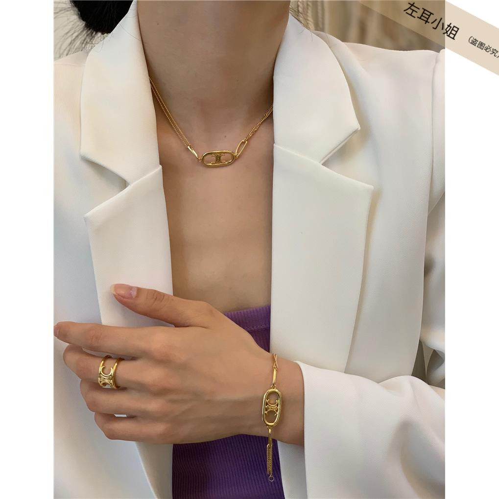 The Triumph Gate symbol necklace French style small crowddesign Advanced senses double water polo chain light and luxurious vination INS tide