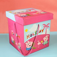 Светло -серое счастливое время розовое квадрат свинины