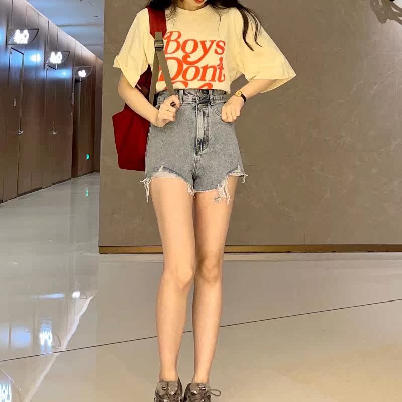 Denim shorts women's high waist and thin 2022 new summer design sense niche a word babes wear trendy ins