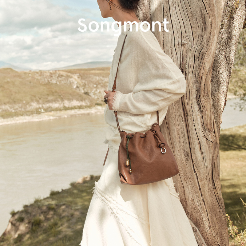 Songmont Youshanshan Bai Na Xianyun Handbag Genuine Leather Commuter Lightweight Crossbody Shoulder Bag for Women