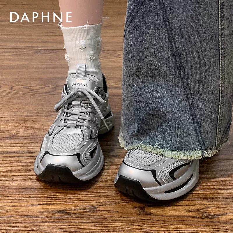 Daphne Silver Dad Shoes Women's 2026 New Summer Popular Thick-Soled Sports Shoes Increased Breathable Women's Shoes