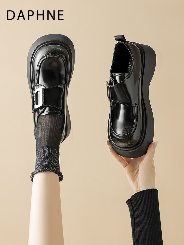 Daphne Thick-Soled Derby Shoes for Women 2026 New Autumn and Winter Large-Toe Loafers British Style Small Leather Shoes Commuter Shoes